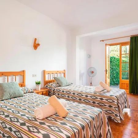 Brisa Mar 1, 2 Bedroom Apartment, Cala'n Bosch Appartement